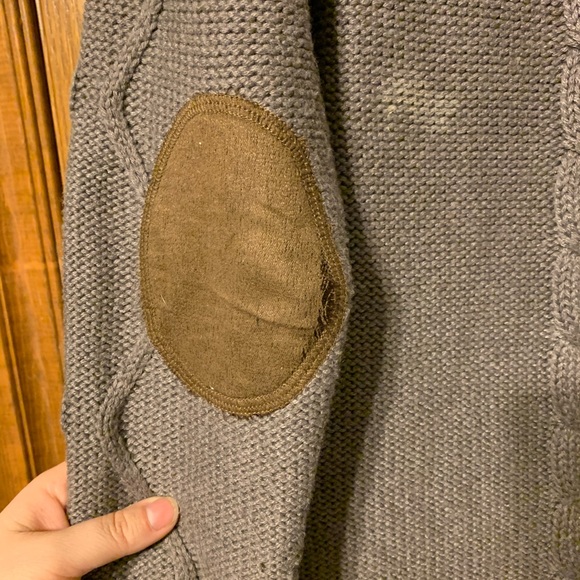 Elbow patch Cardigan - Picture 4 of 5